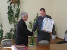 В Кузбассе наградили полицейских, задержавших убийцу школьницы
